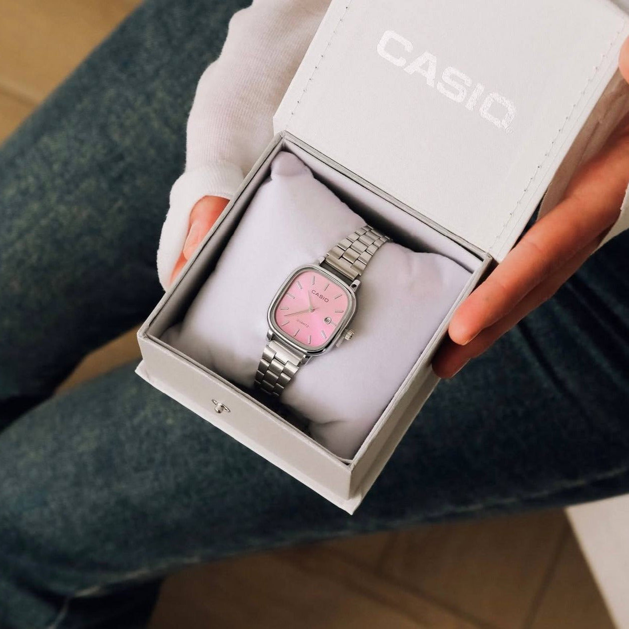 CASIO SILVER AND PINK FOR WOMEN